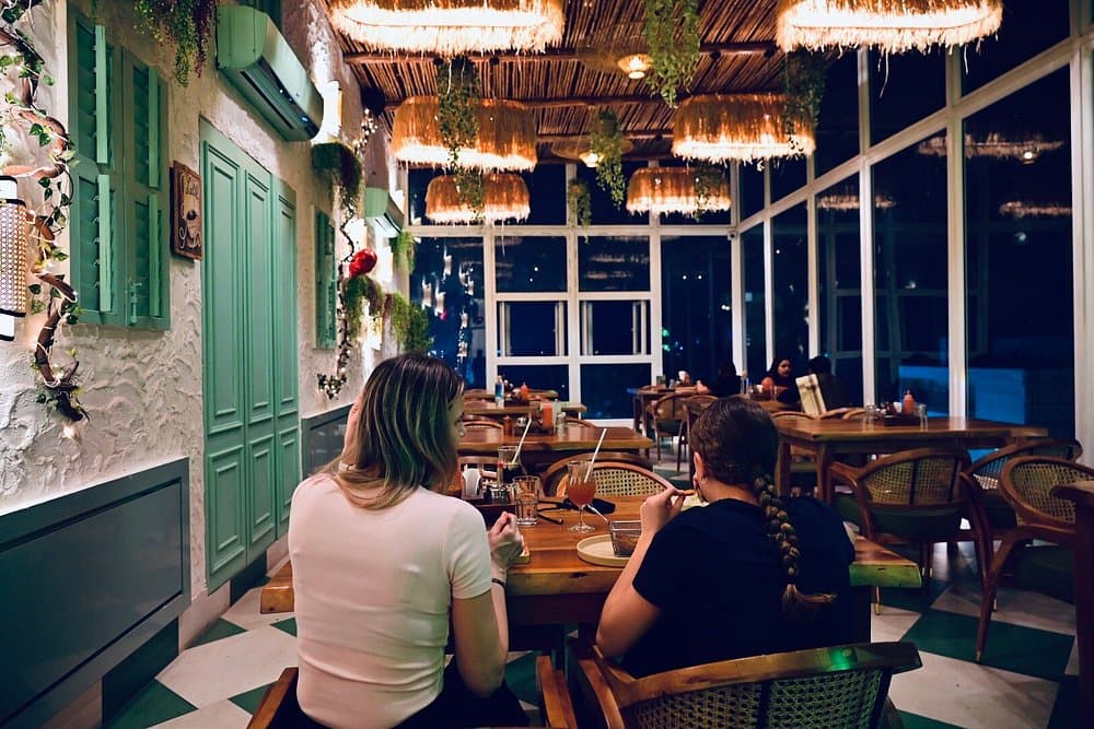 Cafe green mama photo