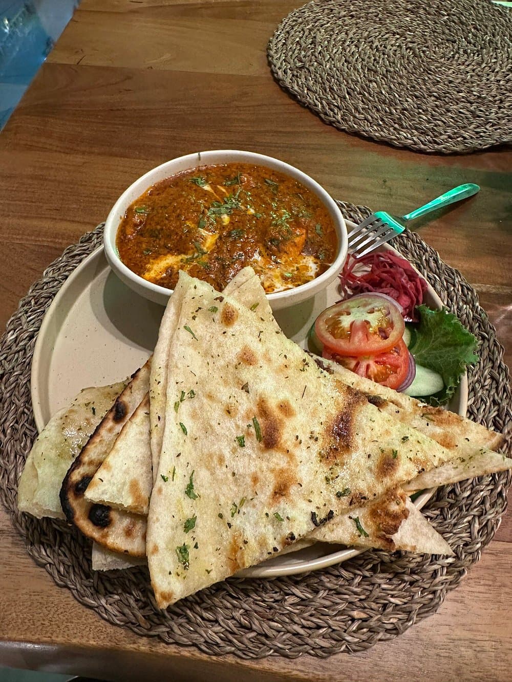 Cafe green mama photo