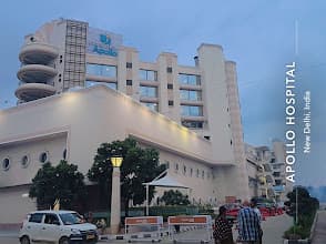 Indraprastha Apollo Hospital photo