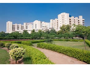 Indraprastha Apollo Hospital