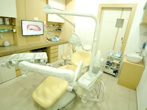 VEEYES DENTAL HOSPITAL photo