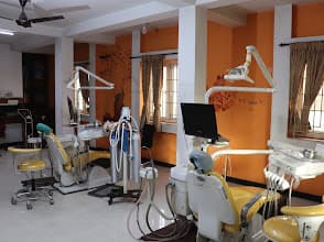 Dr. Vidhiyasagar's Sri Sai Dental Clinic photo