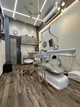 DentAesthe (Dr. MD Moin Holy)-Dentist