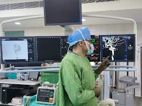 Dr Dipanshu Narula AIIMS Neuro photo