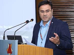 Dr Vipin Tyagi, Best Urologist in Delhi photo
