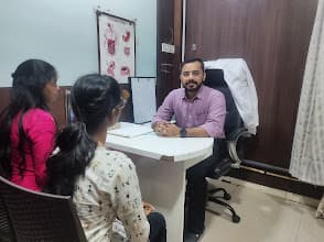 Dr.Yeshwant Solanki | Best Psychiatrist in Thane photo