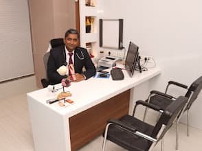 Dr. Mahesh photo